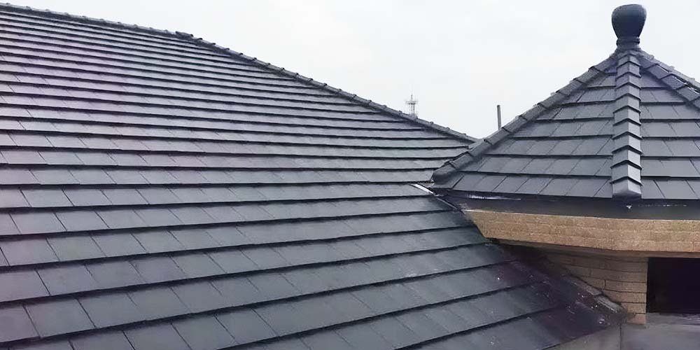 What is a flat roof tile?