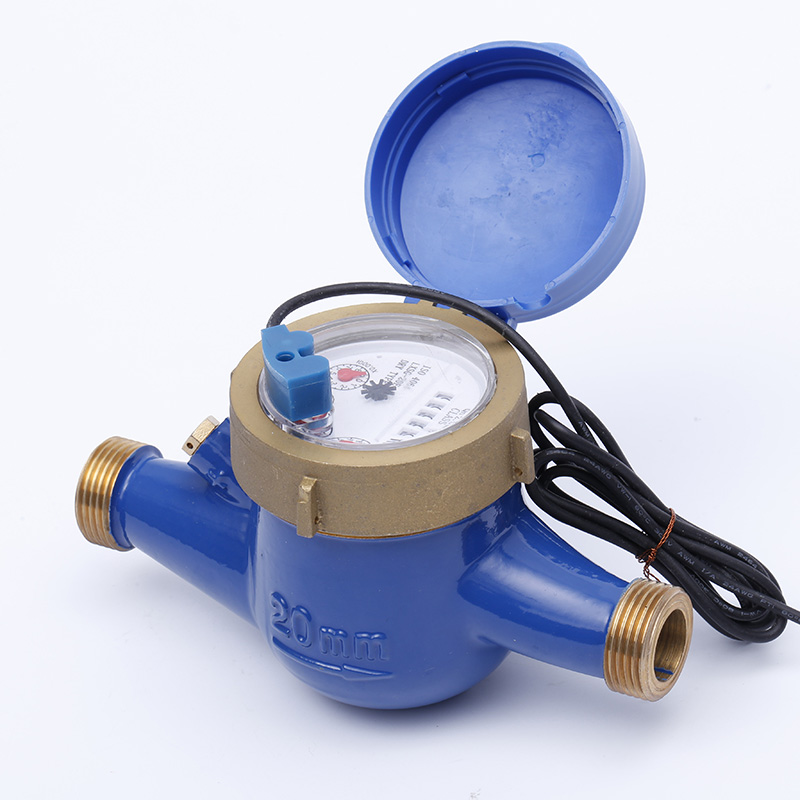 Medidor de água fria de latão com sensor