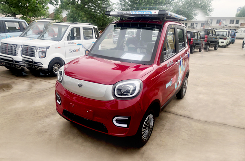 The low speed electric vehicle with solar photovoltaic power generation technology, which is based on the electric vehicle, has been sold well throughout the country as soon as it is listed.