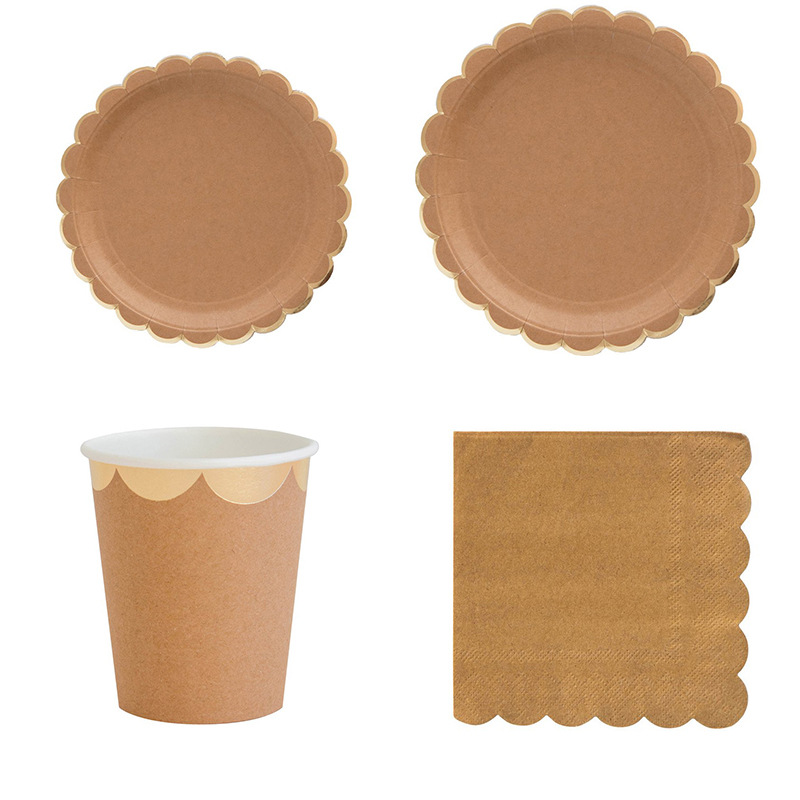Fast Decliery Eco Disposible Craft Paper Tableware Plates Cups Napkins Set in Stock