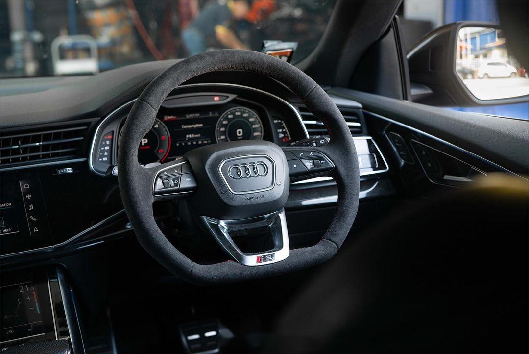 The luxurious design and comfort of the Audi Leather Steering Wheel.