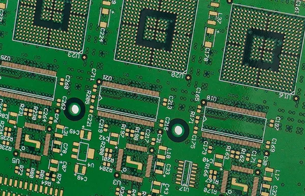 จะเพิ่มการพิมพ์ผ้าไหมลงในอุปกรณ์ SMT ในการออกแบบ PCB ได้อย่างไร