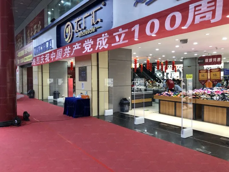 emeno anti-theft device AM9800X is installed in Yiguanghui Clothing Wholesale City