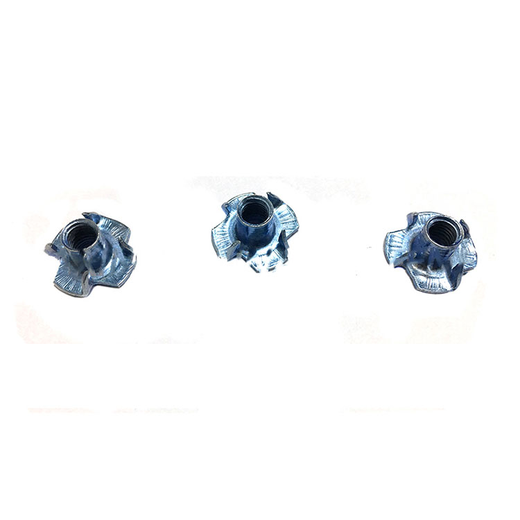 M6 koolstofstaal wit blauw verzinkt T-moer vier klauwen moer