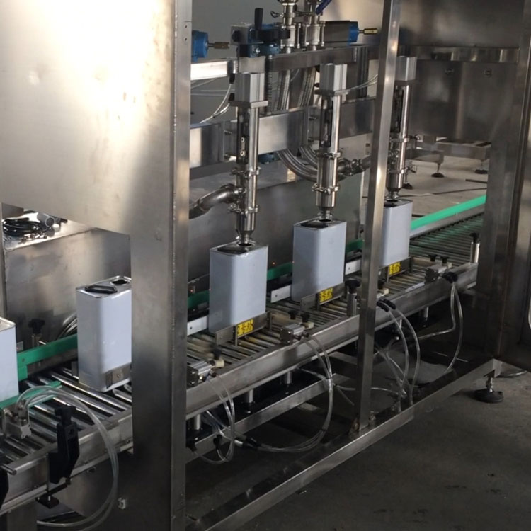 Machine de remplissage de liquide de résine semi-automatique de baril de 5 L