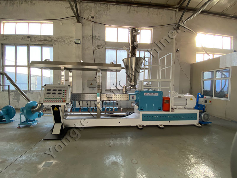 wpc granulation extruder