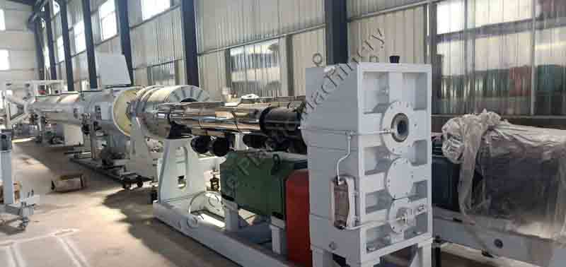 PE Water Supply Pipe Production Machine Line