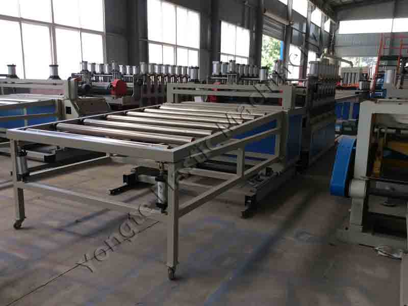 Wood Plastic WPC furniture board making machine