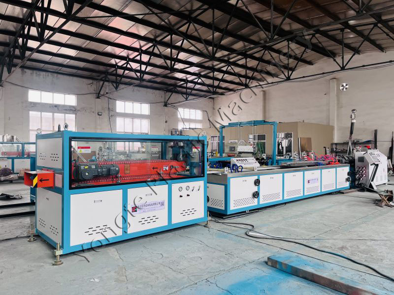 PVC window and door profile extrusion machine