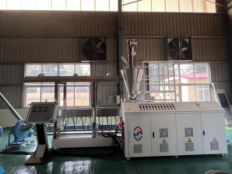 wpc granulation extruder