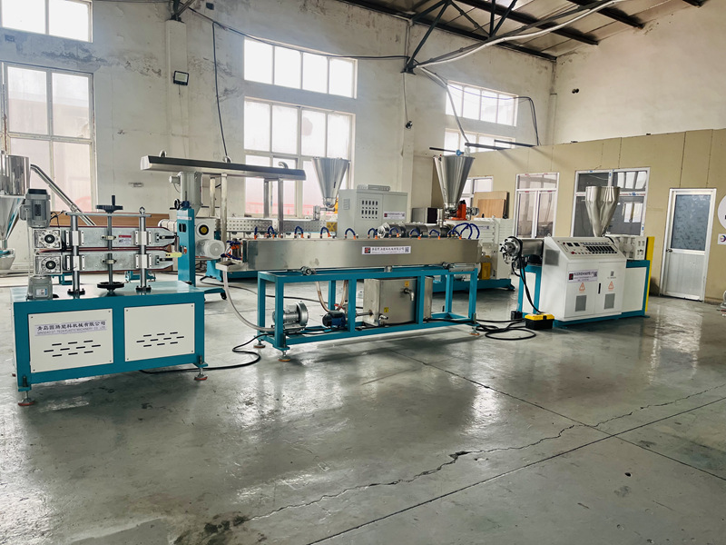 Rubber Oxygen-increasing Pipe Production machine