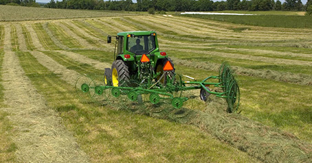 How to maintain the wheel hay rake?