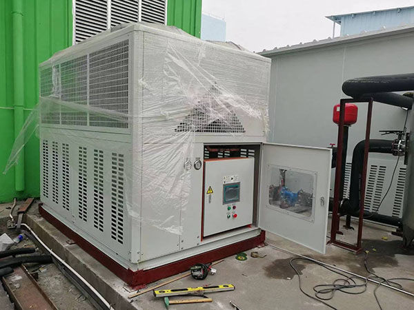 Léghűtéses és vízhűtéses hűtő (1 tonnától 200 tonnáig) vásárlói tok