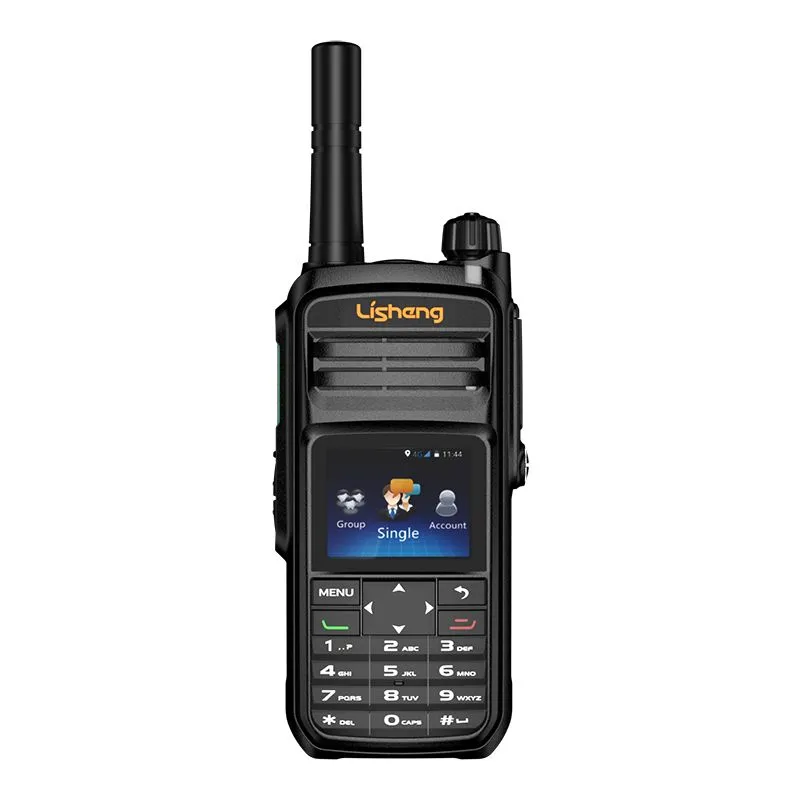 Bermain dengan walkie-talkie analog atau digital adalah suatu gairah, tetapi menggunakan walkie-talkie jaringan publik adalah sebuah mata pencaharian?