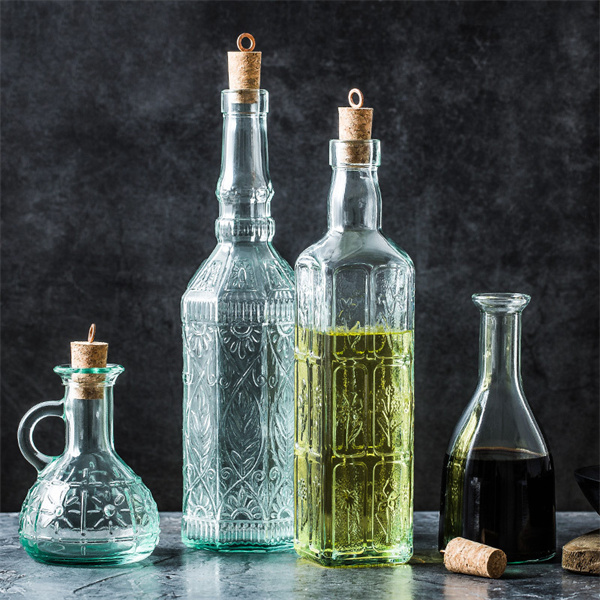 European kitchen glass seasoning bottle