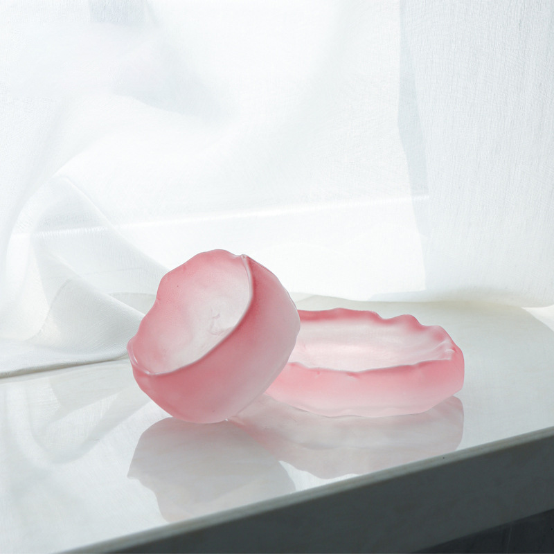 Gradient Pink Covered Bowl Set