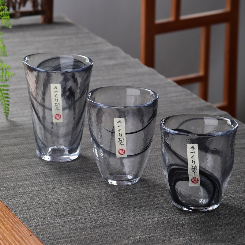 Hammer Pattern Glass Tea Cup