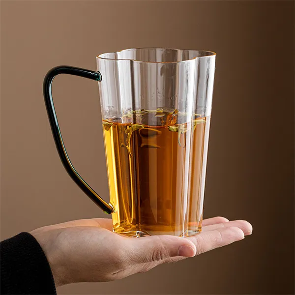 हाई-एंड घरेलू ग्लास चाय का कप