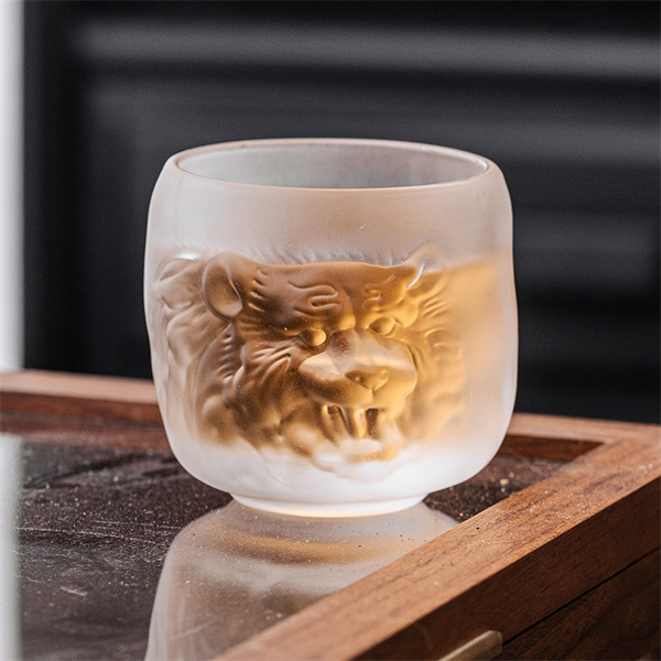 Three-dimensional relief glass tea cup