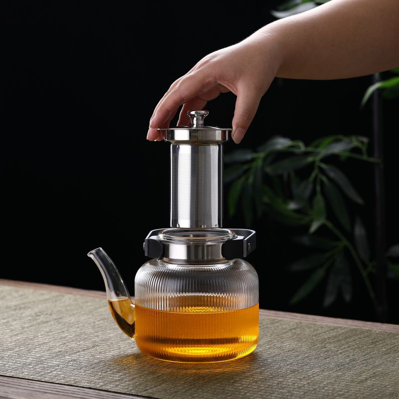 Vertical Pattern Household Glass Teapot