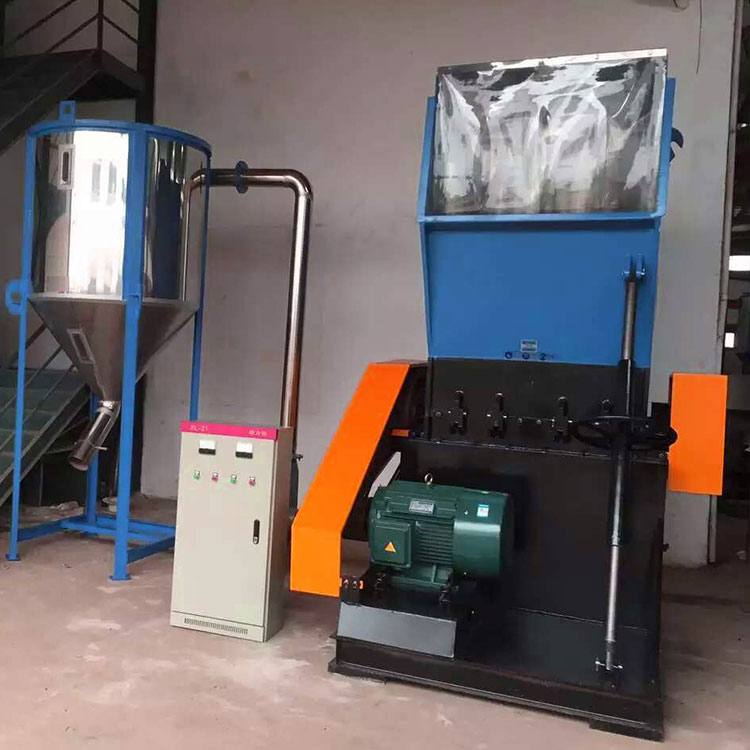 Plastic Pallet Crusher with Collecting System