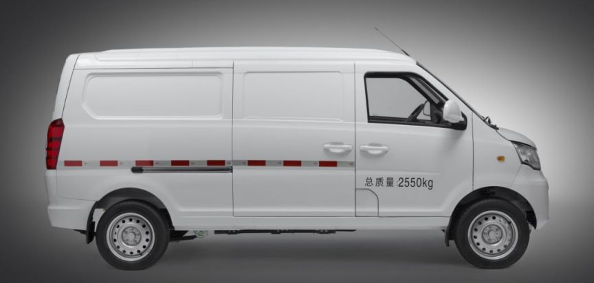 M70L Electric Cargo Van - 2