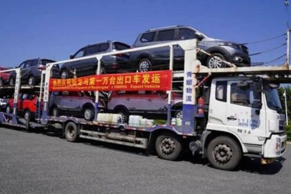 New Longma Auto welcomes the shipment of the 10,000th export vehicle