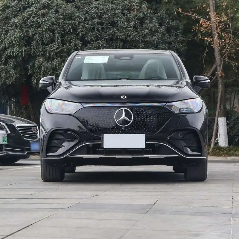 Mercedes EQE SUV