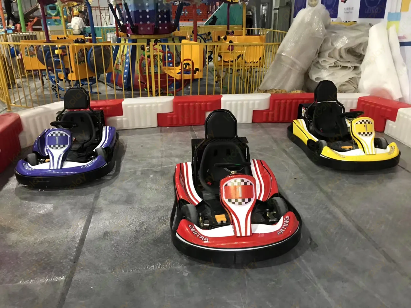 What are the applications of rotational molding materials in the field of karting?