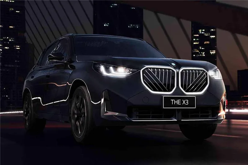 BMW X3L fører visningen af ​​den nye bil i Chengdu Auto Show