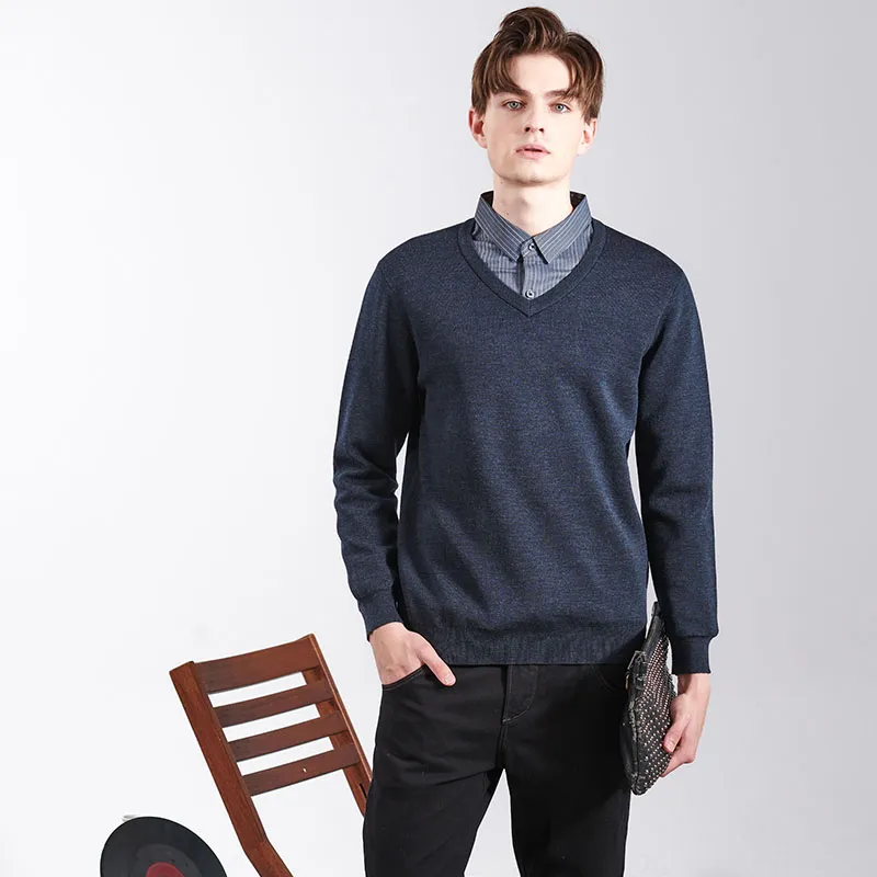 Suéter pulôver empresarial com decote em V