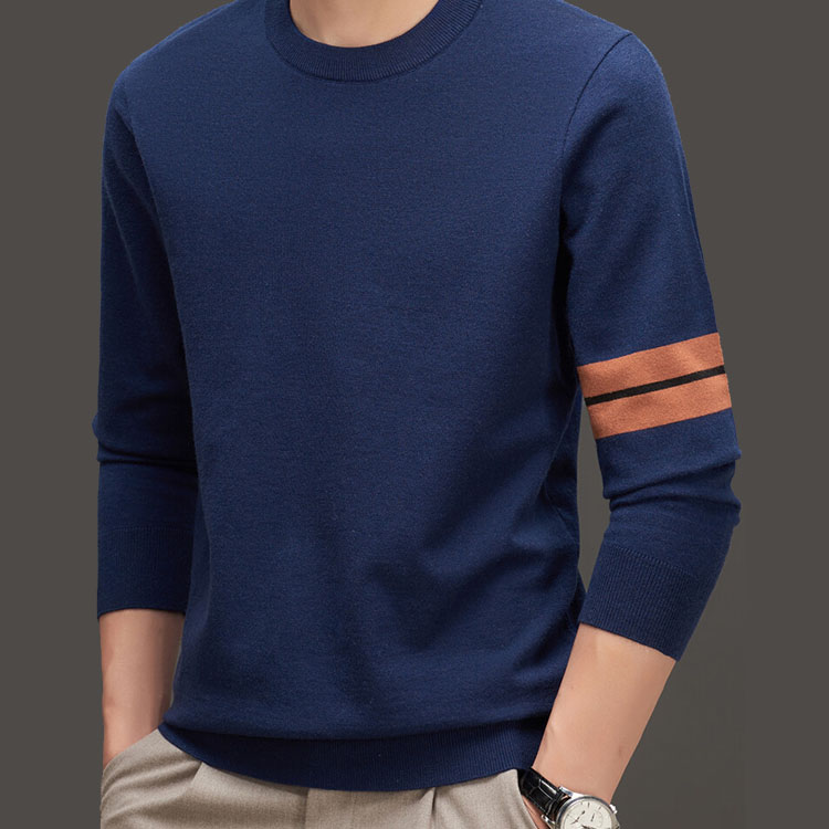 Пуловер с длинными рукавами из шерсти мериноса с круглым вырезом