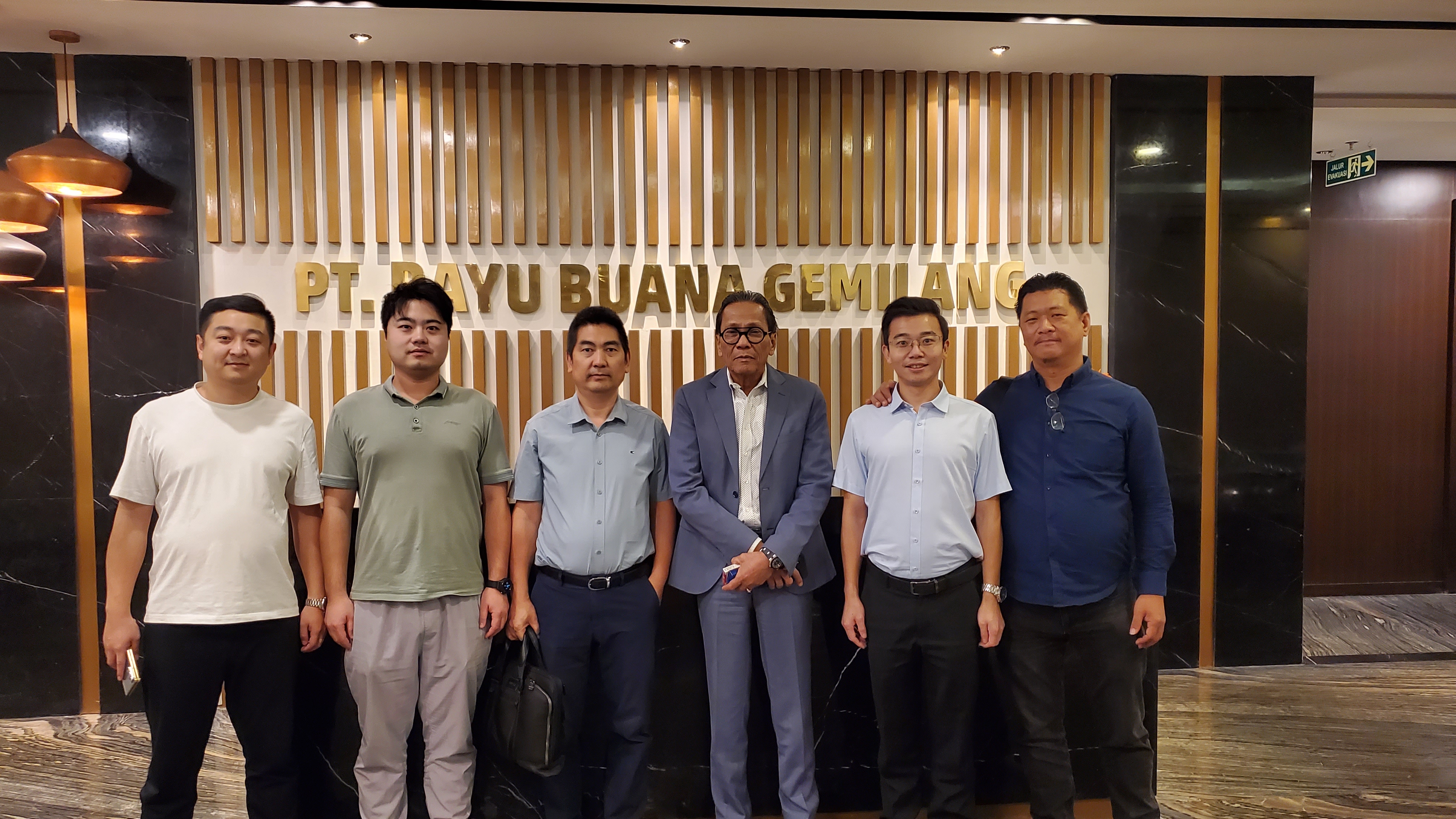 BioHoer diundang oleh klien Indonesia untuk mengunjungi perusahaan mereka
