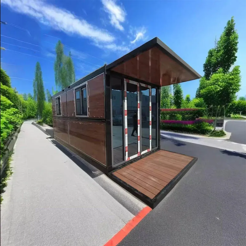 What are the advantages of a folding container house?