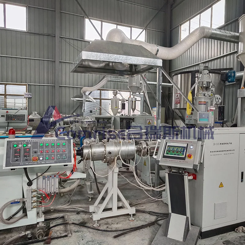 Tres Layer Co Extrusion HDPE Pipe Extrusion Machine