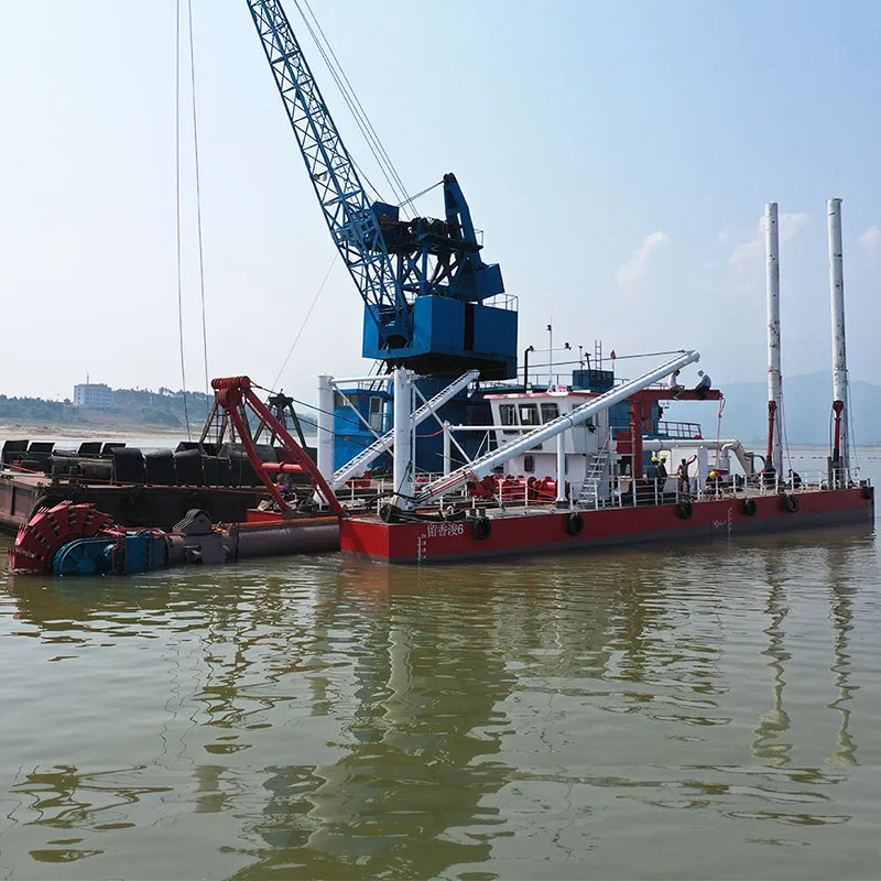 Kapal Keruk Pemompaan Pasir