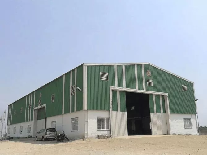 நடைமுறை மற்றும் அழகான Prefab Metal Warehouse Building