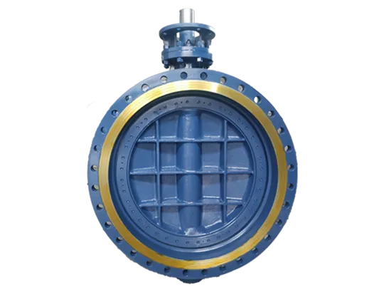 What is the structure and characteristics of a butterfly valve?