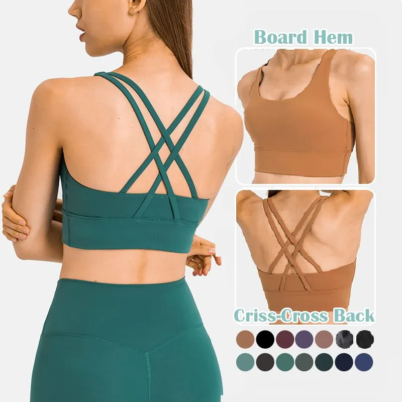 sports bra with removable pads