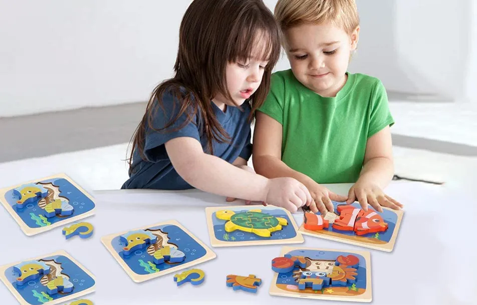 What are the benefits of early education puzzles for children?