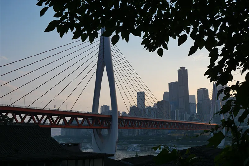 Chongqing Dongshuimen Bridge Innovates with FRP Hollow Core Slabs