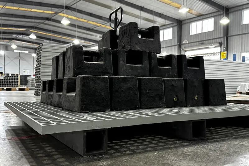 FRP Pallets Withstand 790KG Static Load Test, Proving Outstanding Strength and Durability