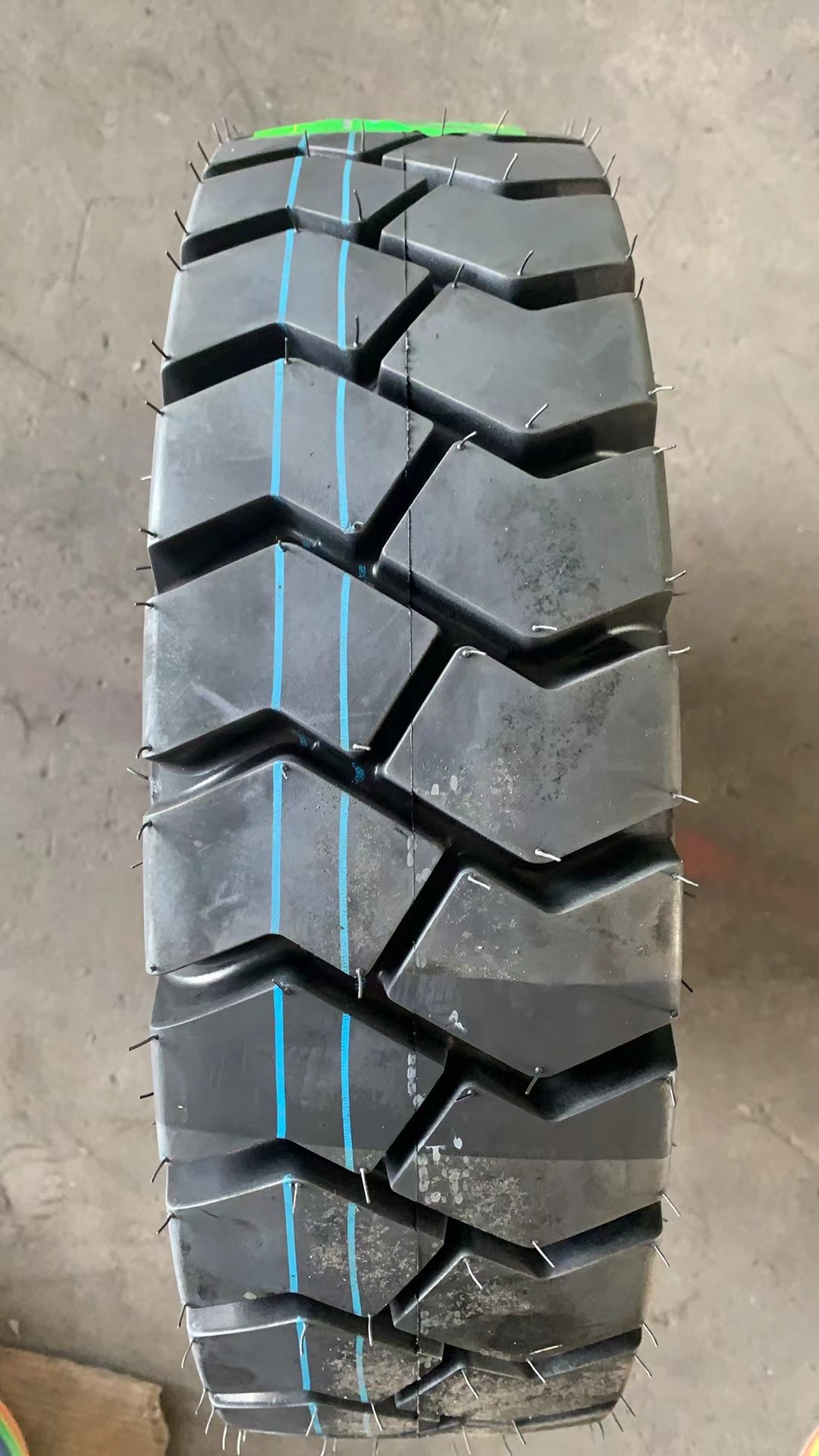 OTR tyre