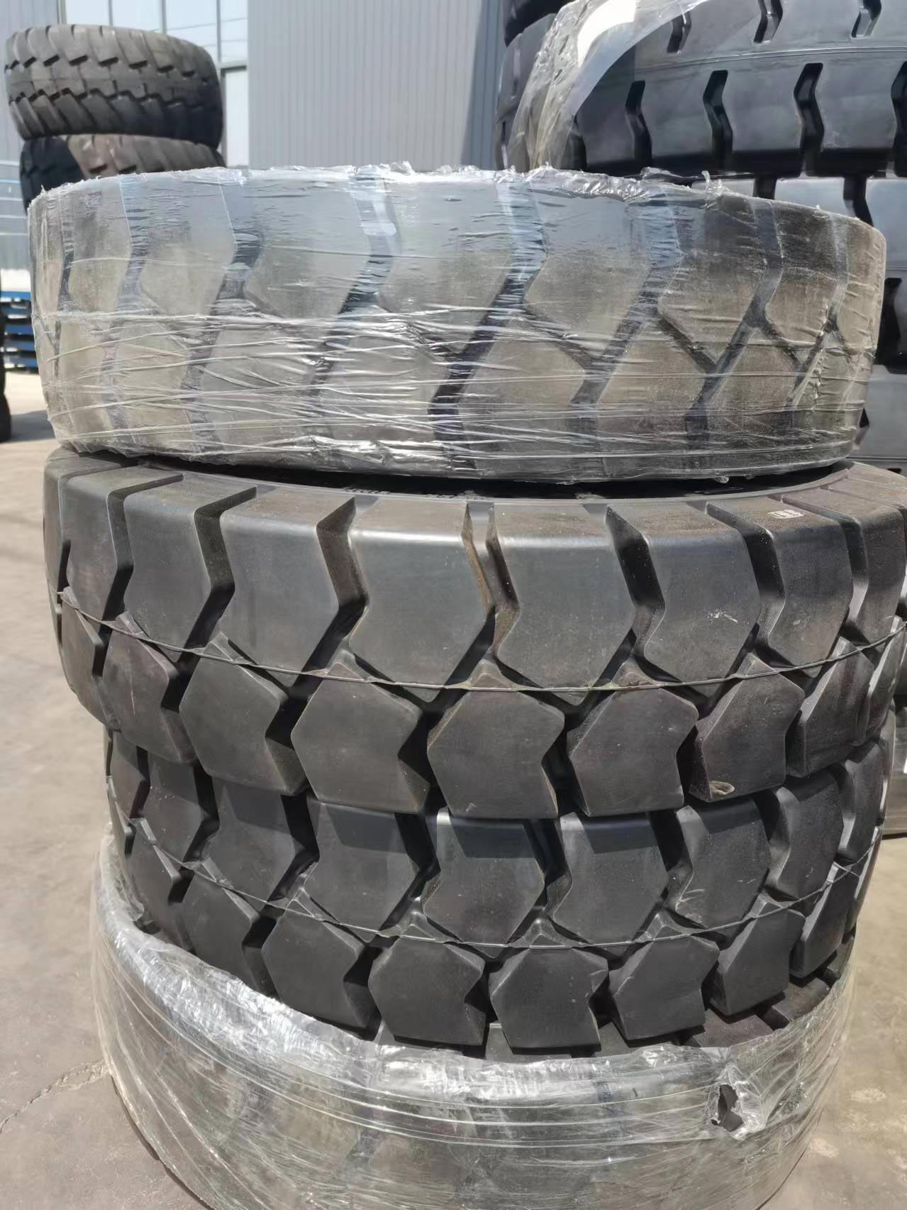 forklift tire