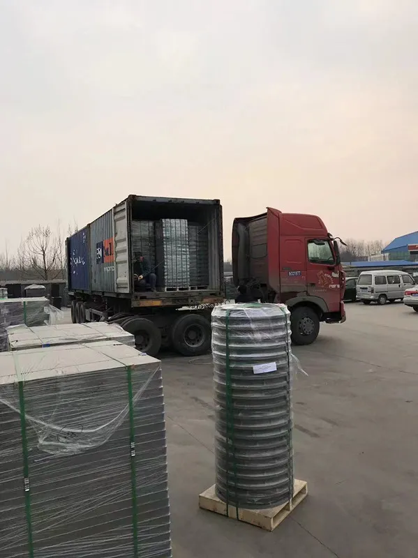 Hebei Tengjun FRP Co., Ltd. présente des couvercles de regard en FRP de haute qualité, garantissant la sécurité routière urbaine