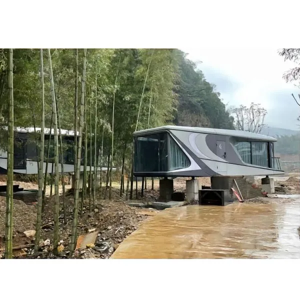 Prefabricated Mobile Space Capsule House