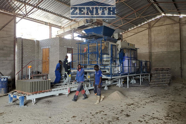 Zimbabwe_Zenith 844 Paver Machine