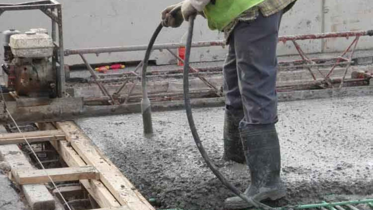 How to Select the Suitable Vibrating System for Concrete Consolidation?