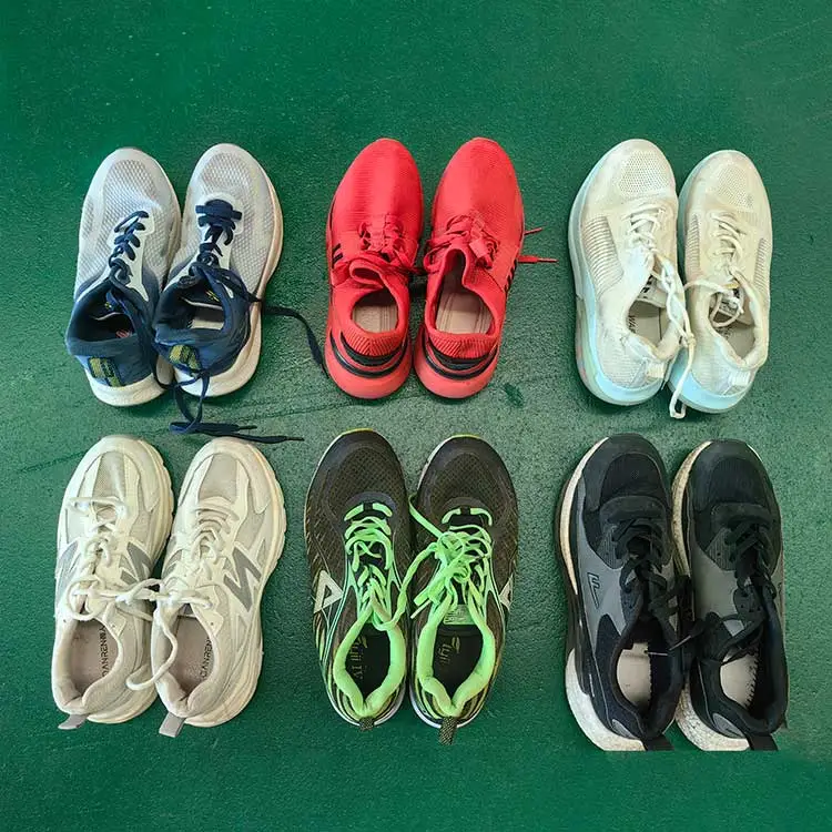 Used Men's Sports Shoes