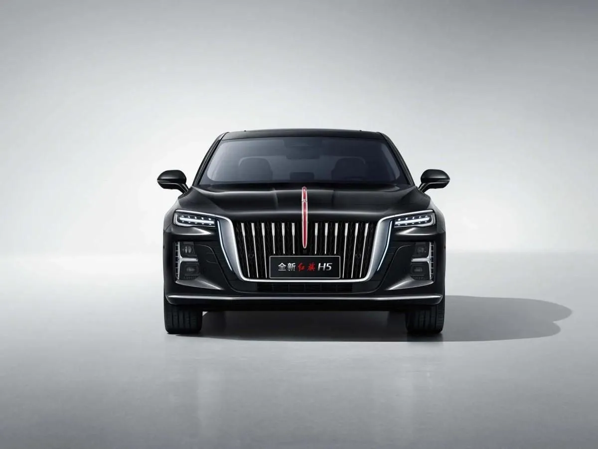 Hongqi H5, a perfect combination of luxury and technology